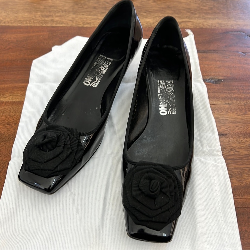 Ferragamo Black Patent Leather Kitten Heels